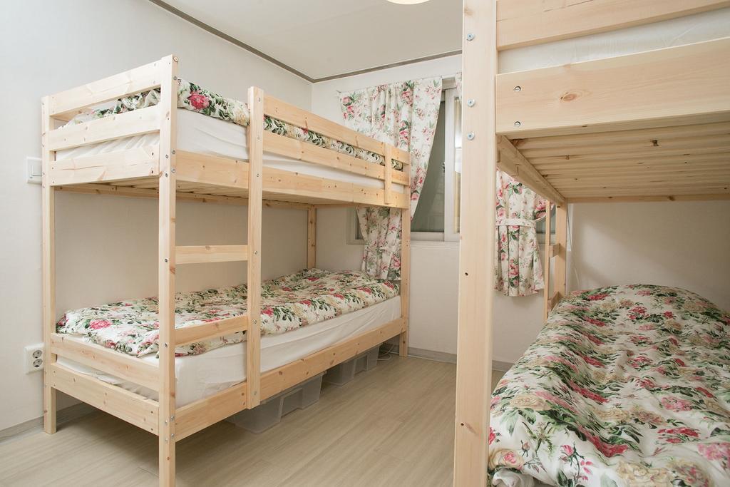 Cheongdam Ladies Guesthouse In Seoul Bagian luar foto
